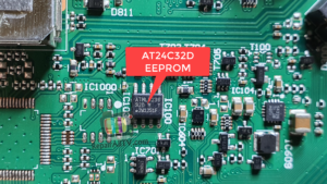 AT24C32D EEPROM