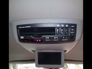 VW INDIVIDUAL 7L9 035 008 A CODE 24C02